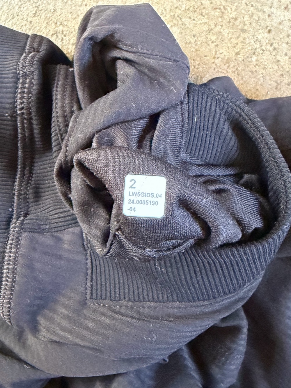 Lululemon Dance Studio Mid Rise Pants Short Black Size 2 Activewear Athleisure - Picture 10 of 12